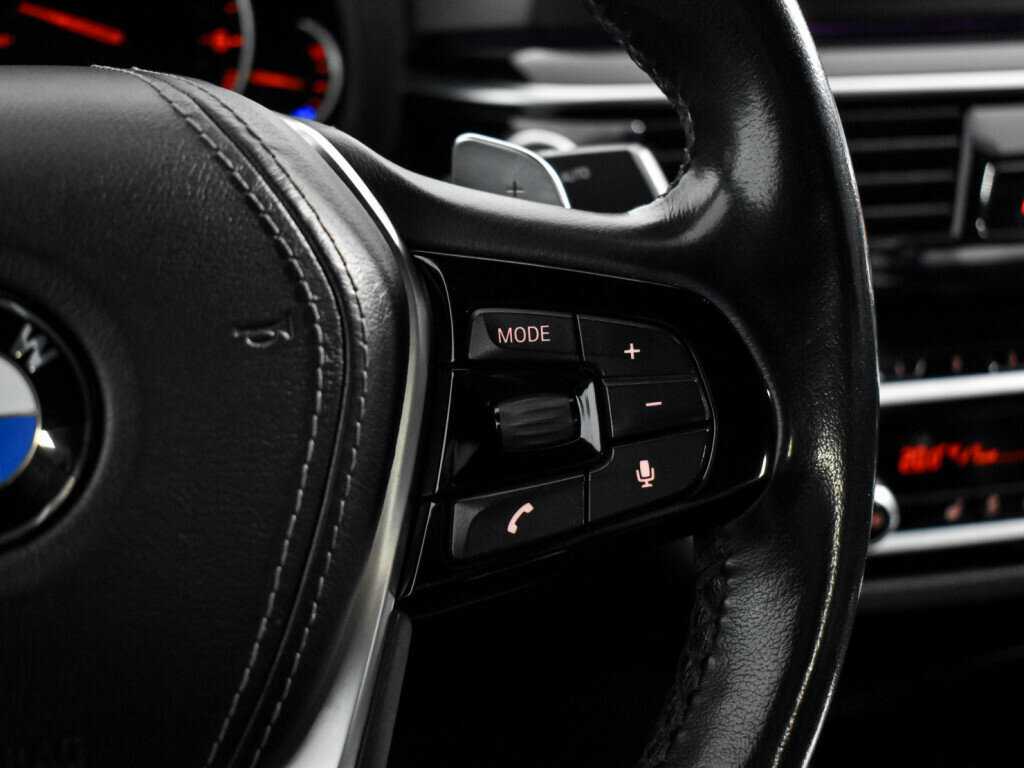 BMW 5 серии 520i, 2018 Фото №22