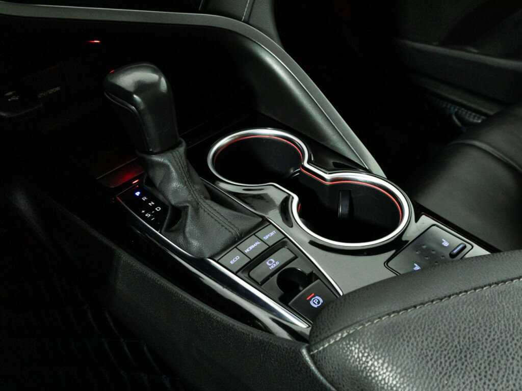 Toyota Camry US Market, 2020 Фото №17