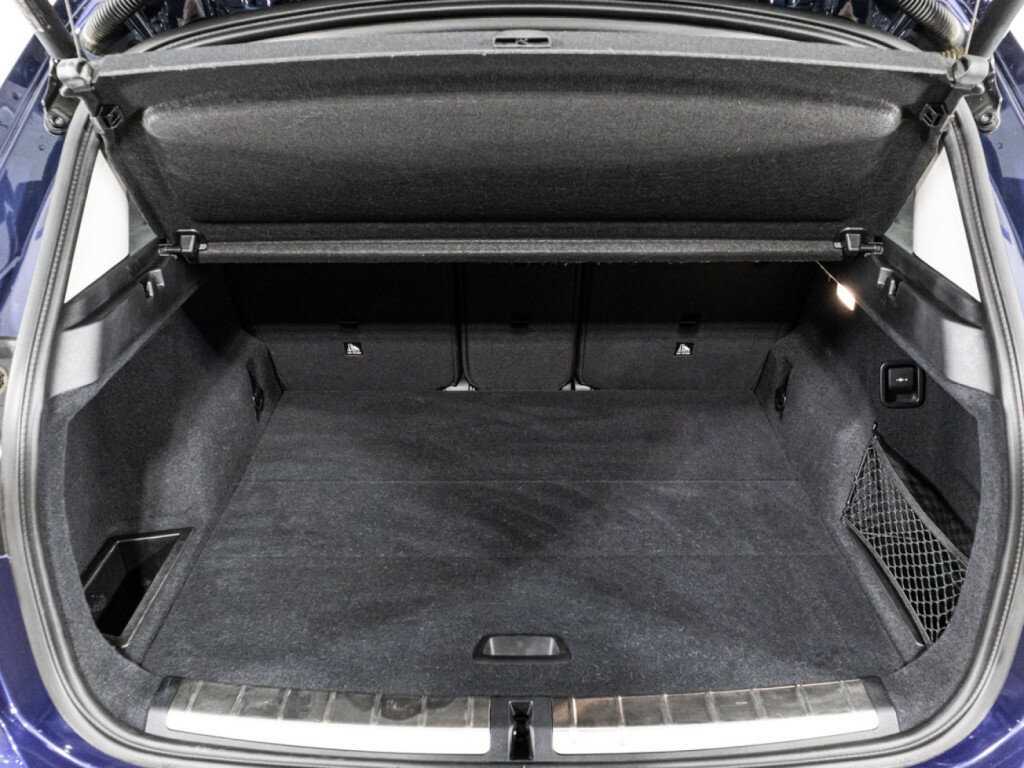 BMW X1 18d xDrive, 2018 Фото №15