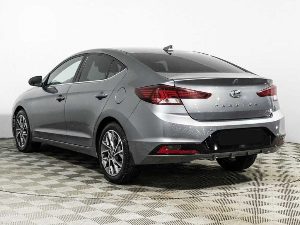 Hyundai Elantra, 2019 Фото №7