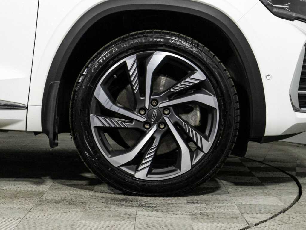 Geely Monjaro, 2023 Фото №29