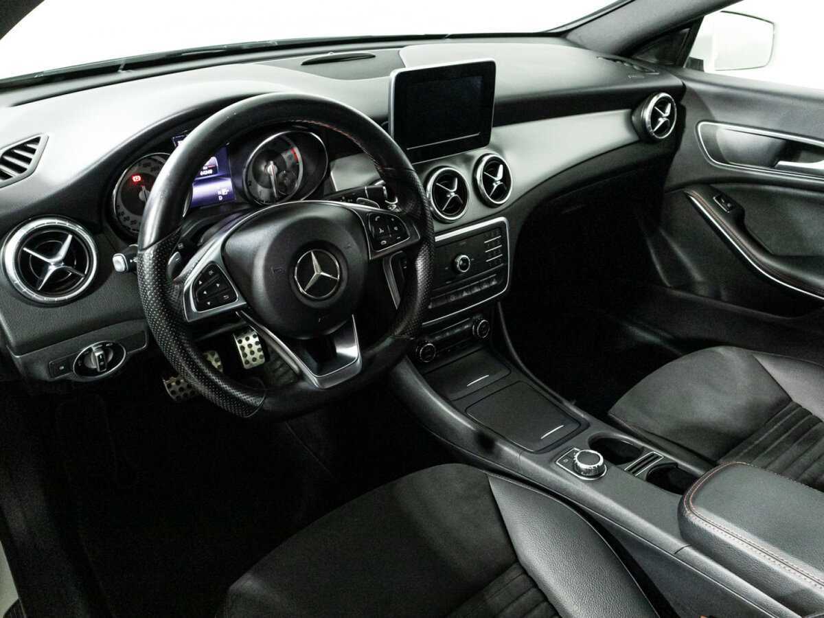 Mercedes-Benz CLA 250, 2015 Фото №11
