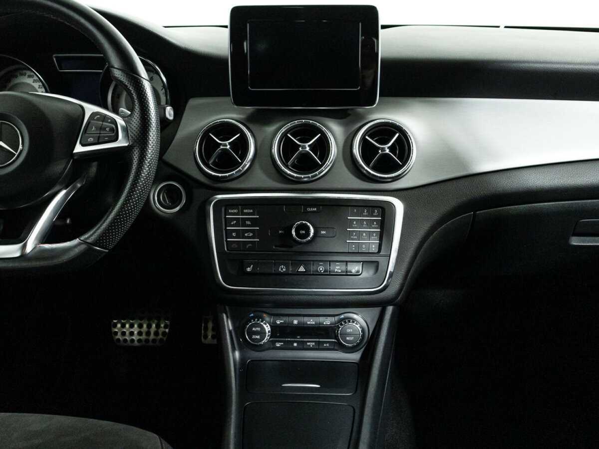 Mercedes-Benz CLA 250, 2015 Фото №14