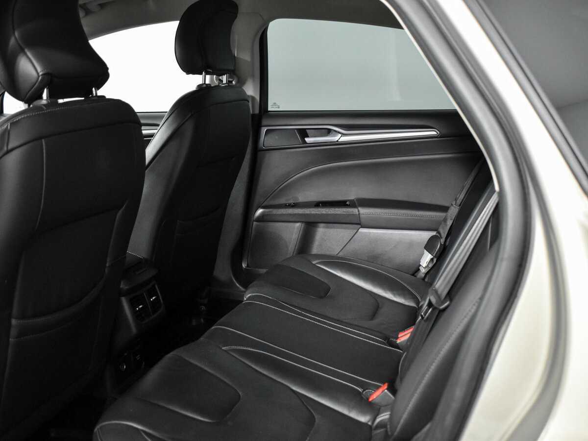 Ford Mondeo, 2016 Фото №11