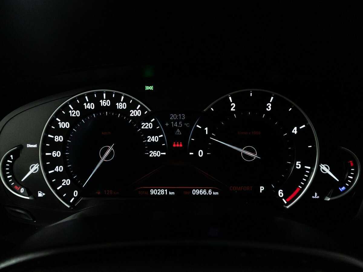 BMW 5 серии 520d, 2019 Фото №12