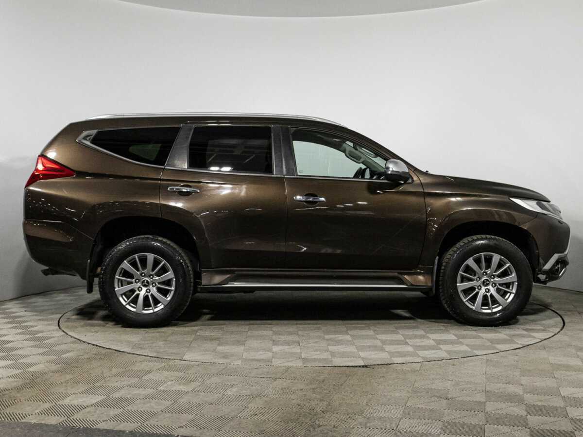 Mitsubishi Pajero Sport, 2019 - 75 396 км. | Фото №4