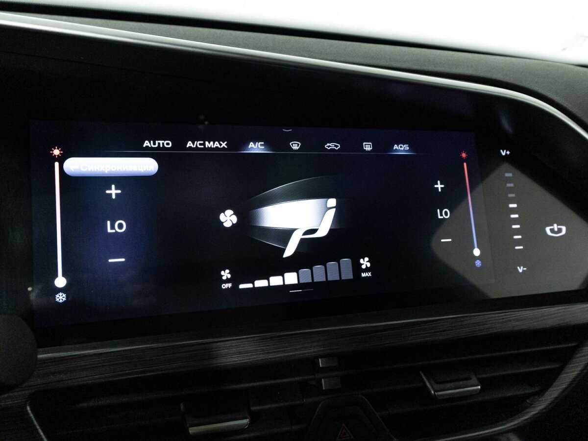 Geely Tugella, 2023 Фото №22