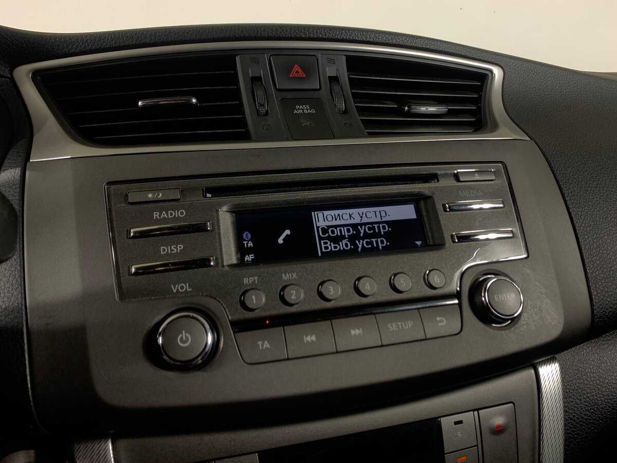 Nissan Tiida, 2015 Фото №16