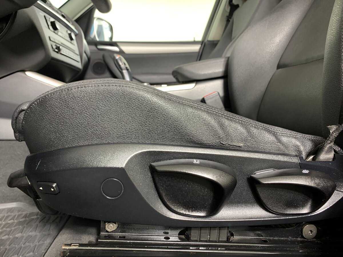 BMW X3 20d xDrive, 2012 Фото №17