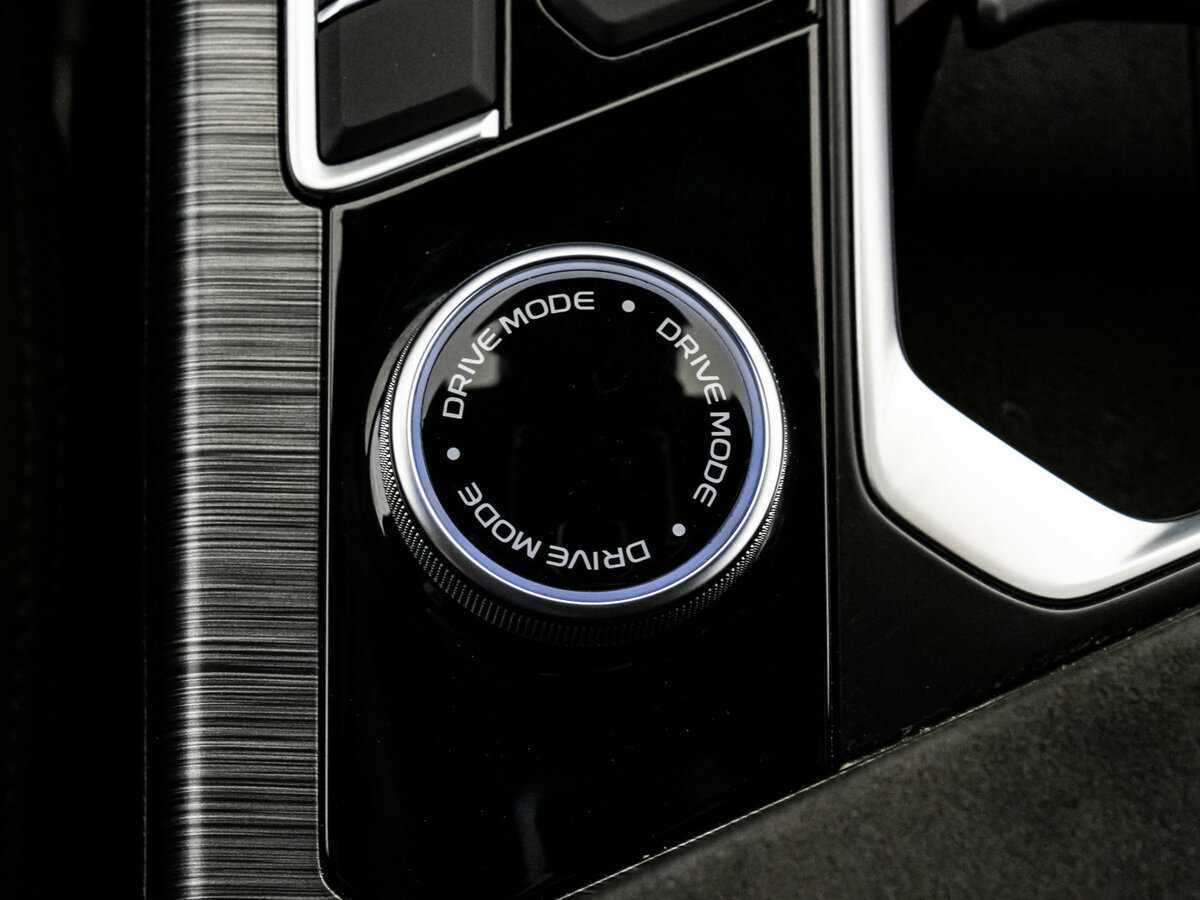 Geely Tugella, 2023 Фото №20