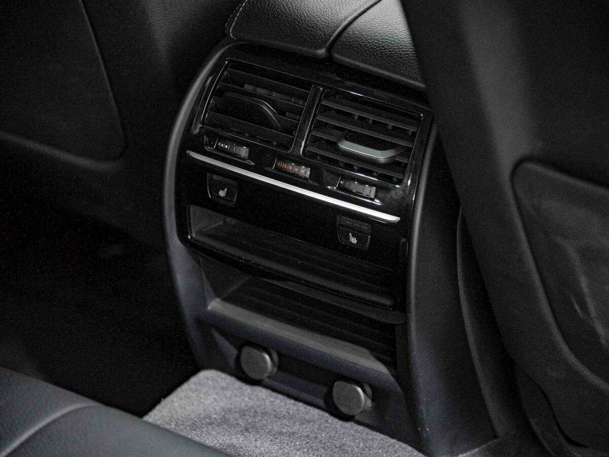 BMW 5 серии 520i, 2019 Фото №20