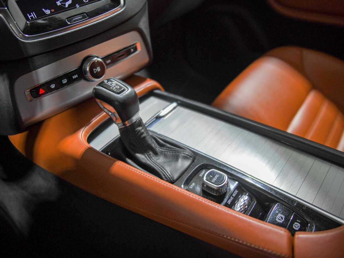 Volvo XC90, 2016 Фото №13