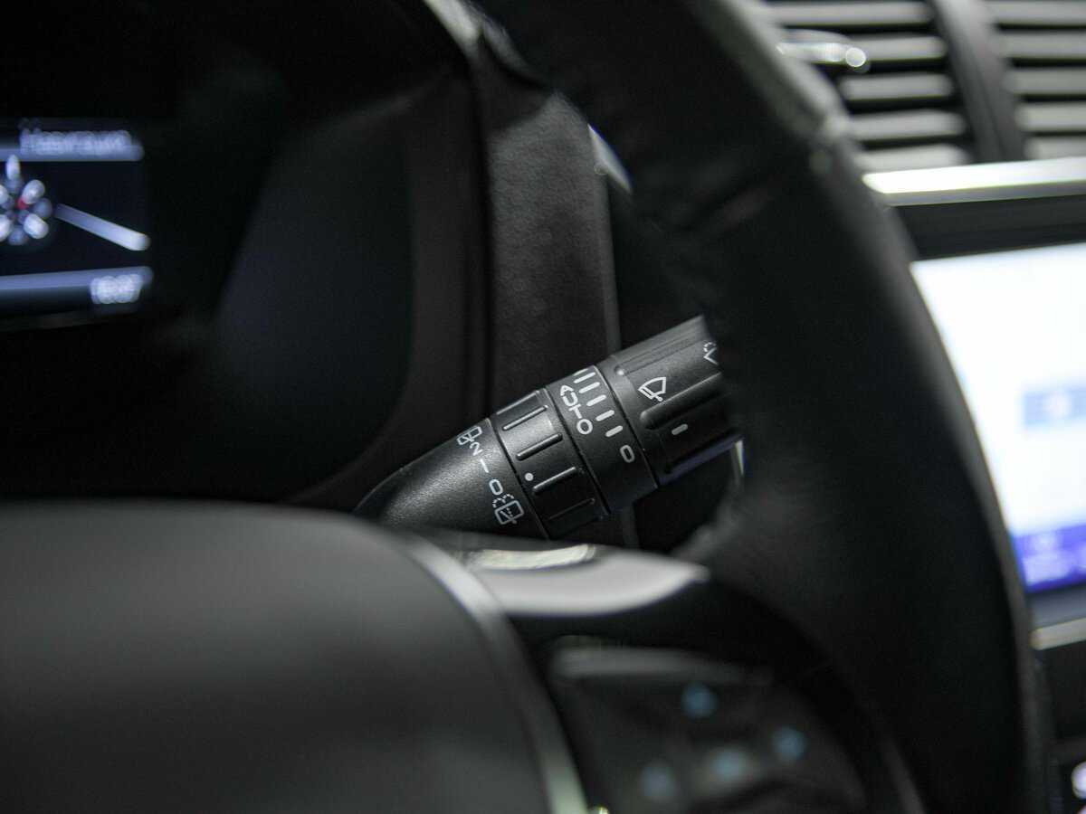 Ford Explorer, 2018 Фото №10