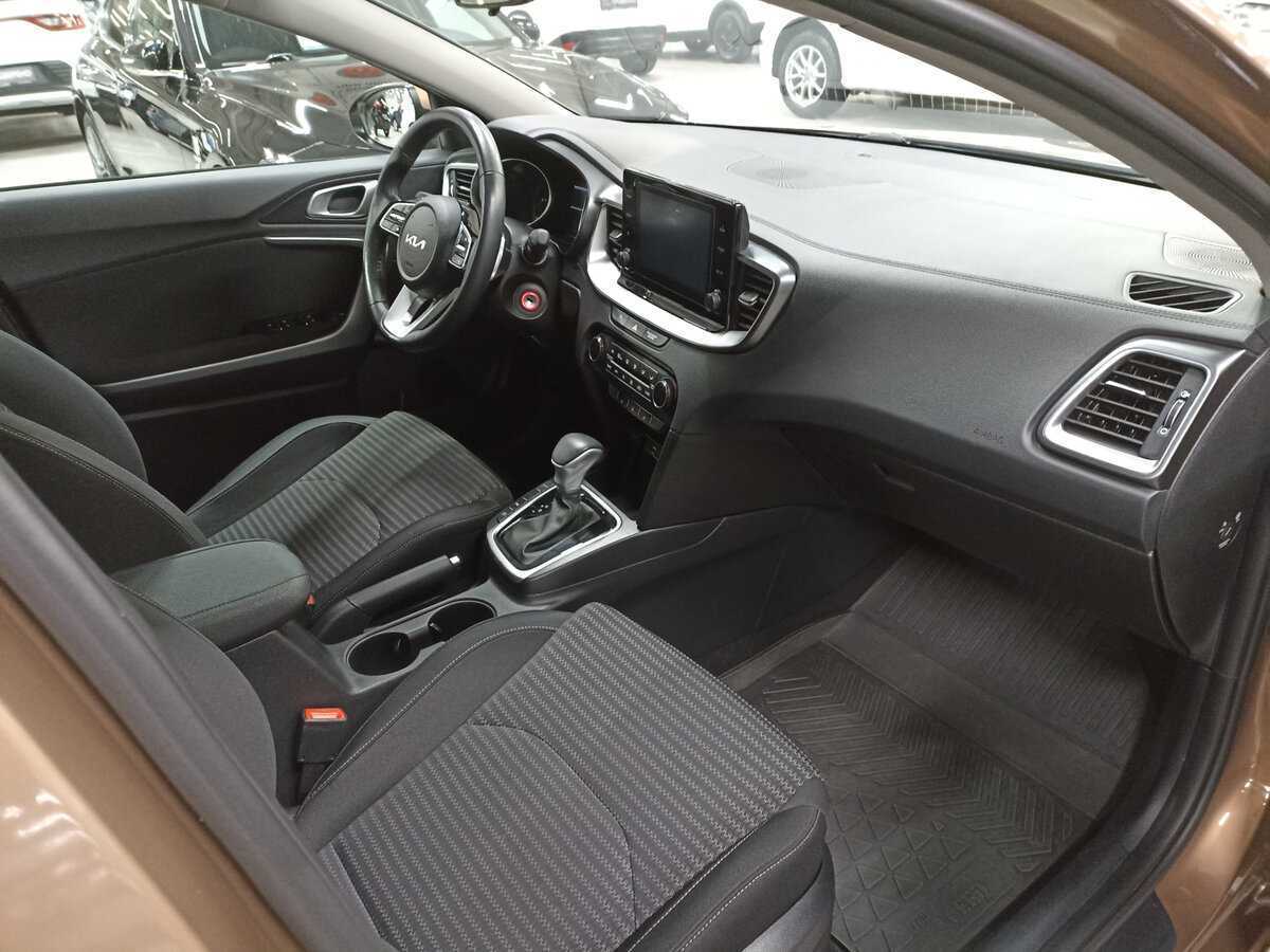 Kia Ceed, 2022 Фото №11