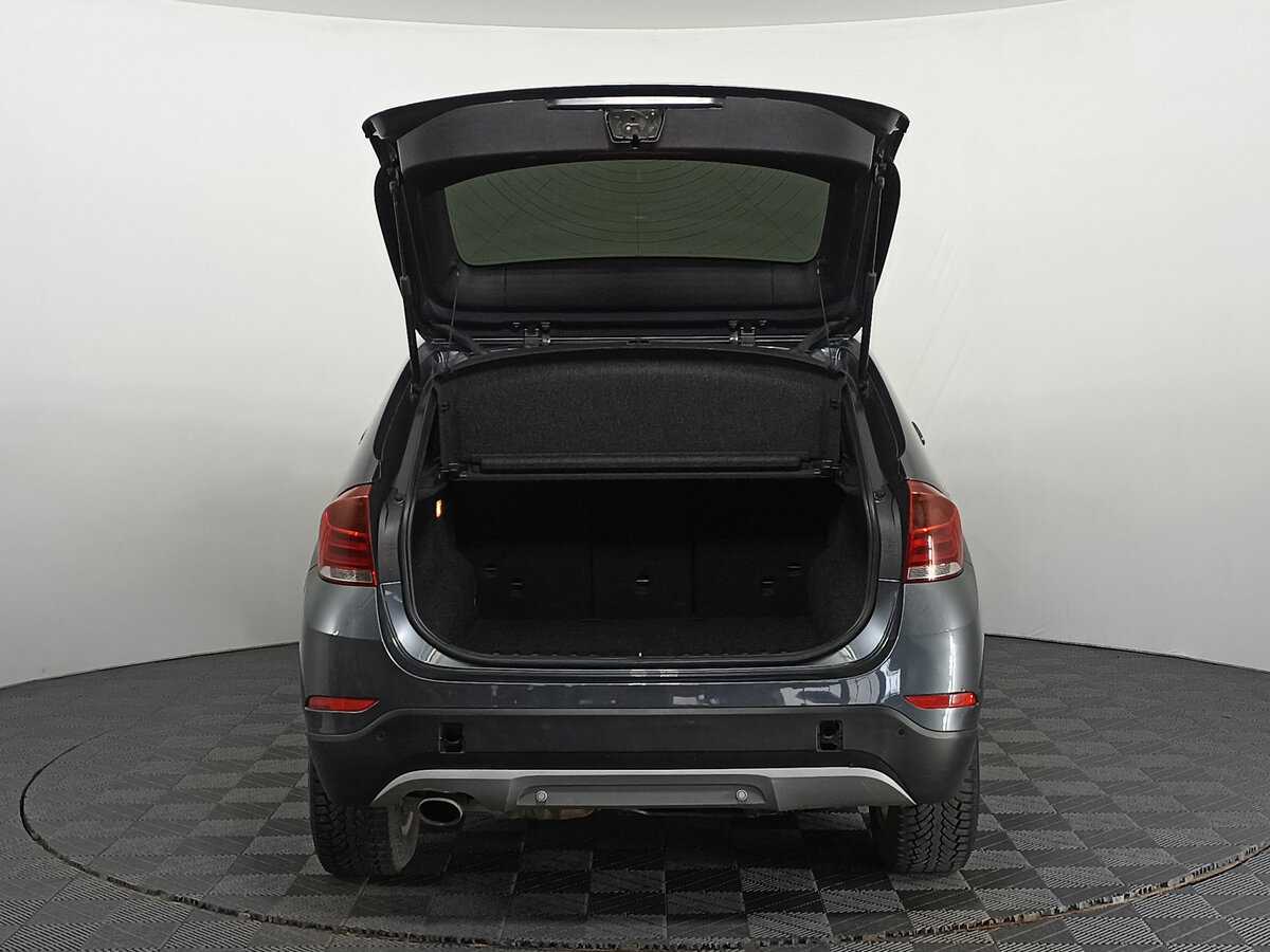 BMW X1 18i, 2014 Фото №8