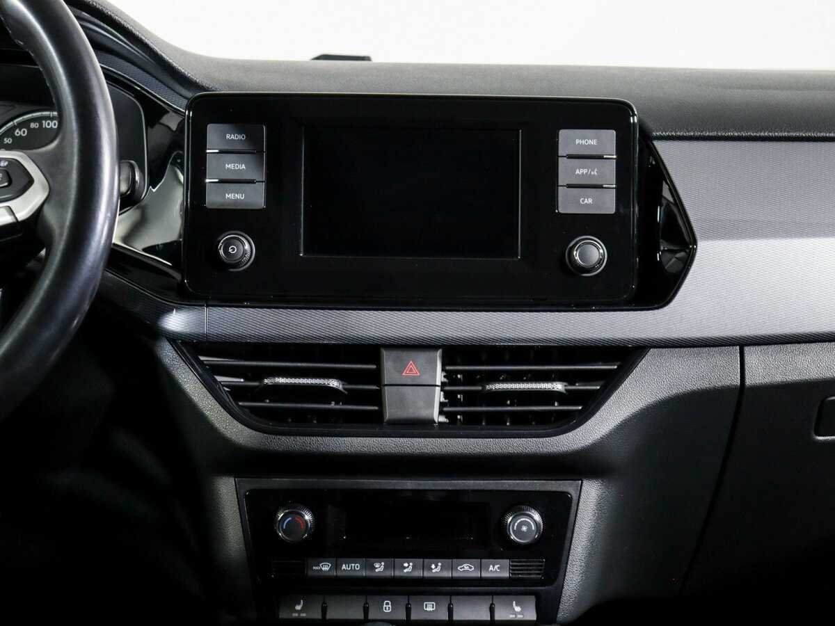 Volkswagen Polo, 2020 Фото №13