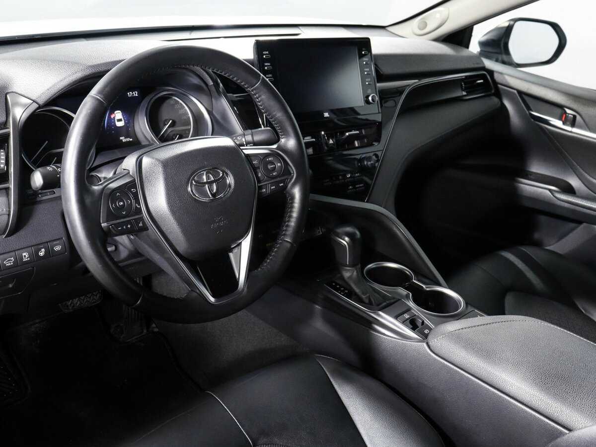 Toyota Camry, 2021 Фото №11