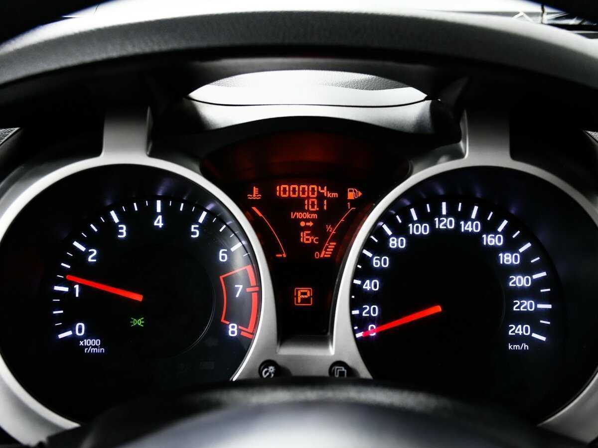 Nissan Juke, 2013 Фото №10