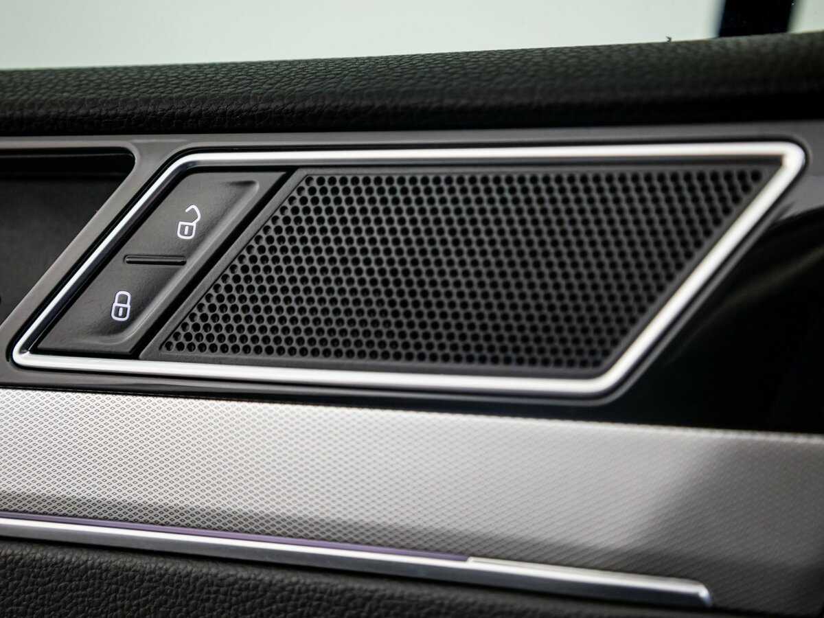 Volkswagen Passat, 2018 Фото №18