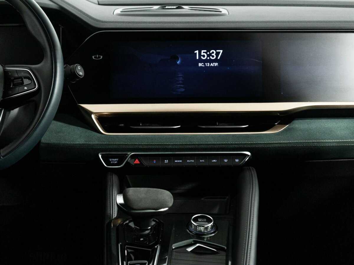 Geely Monjaro, 2023 Фото №14