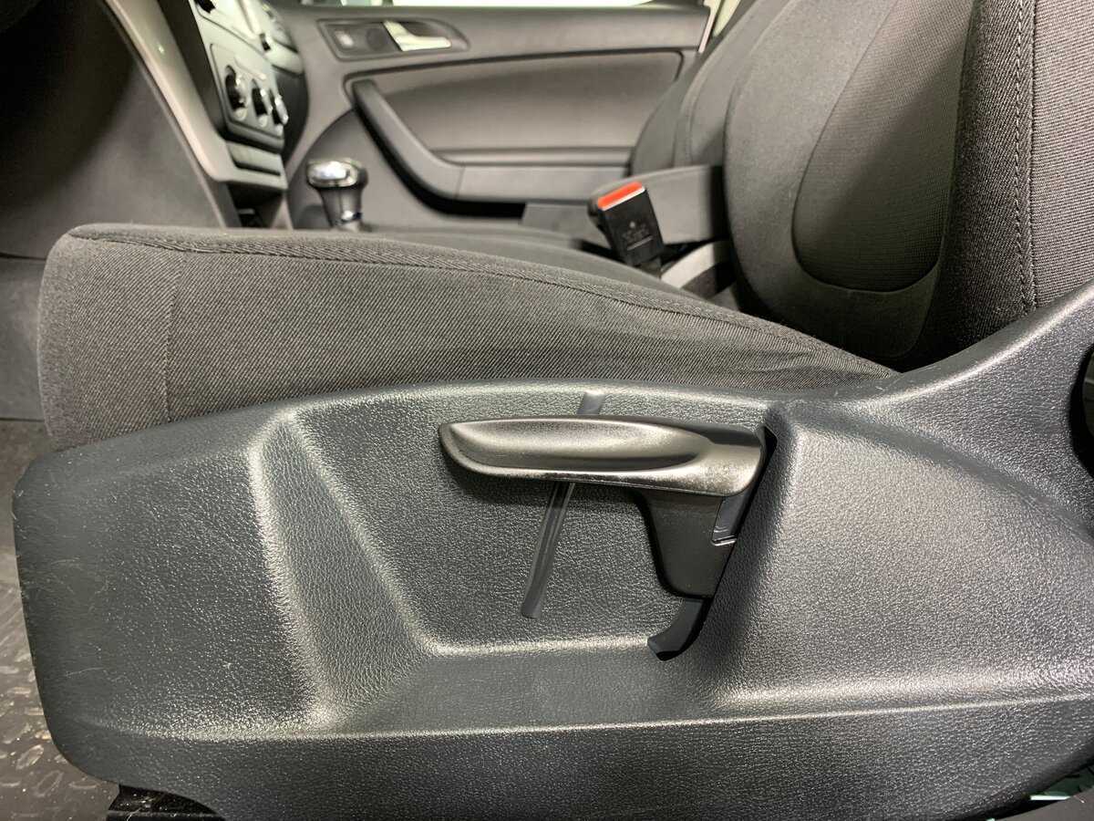 Skoda Yeti, 2012 Фото №17