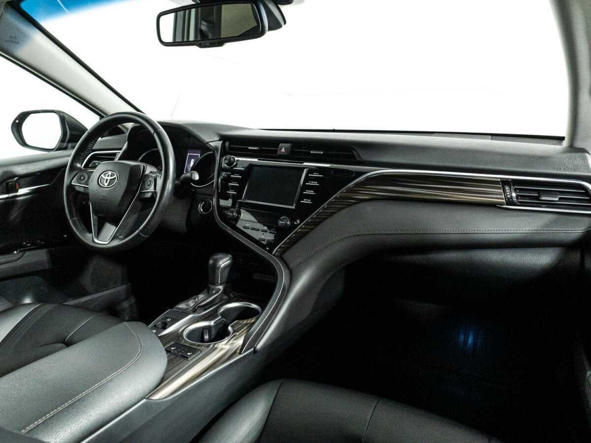 Toyota Camry, 2019 Фото №9