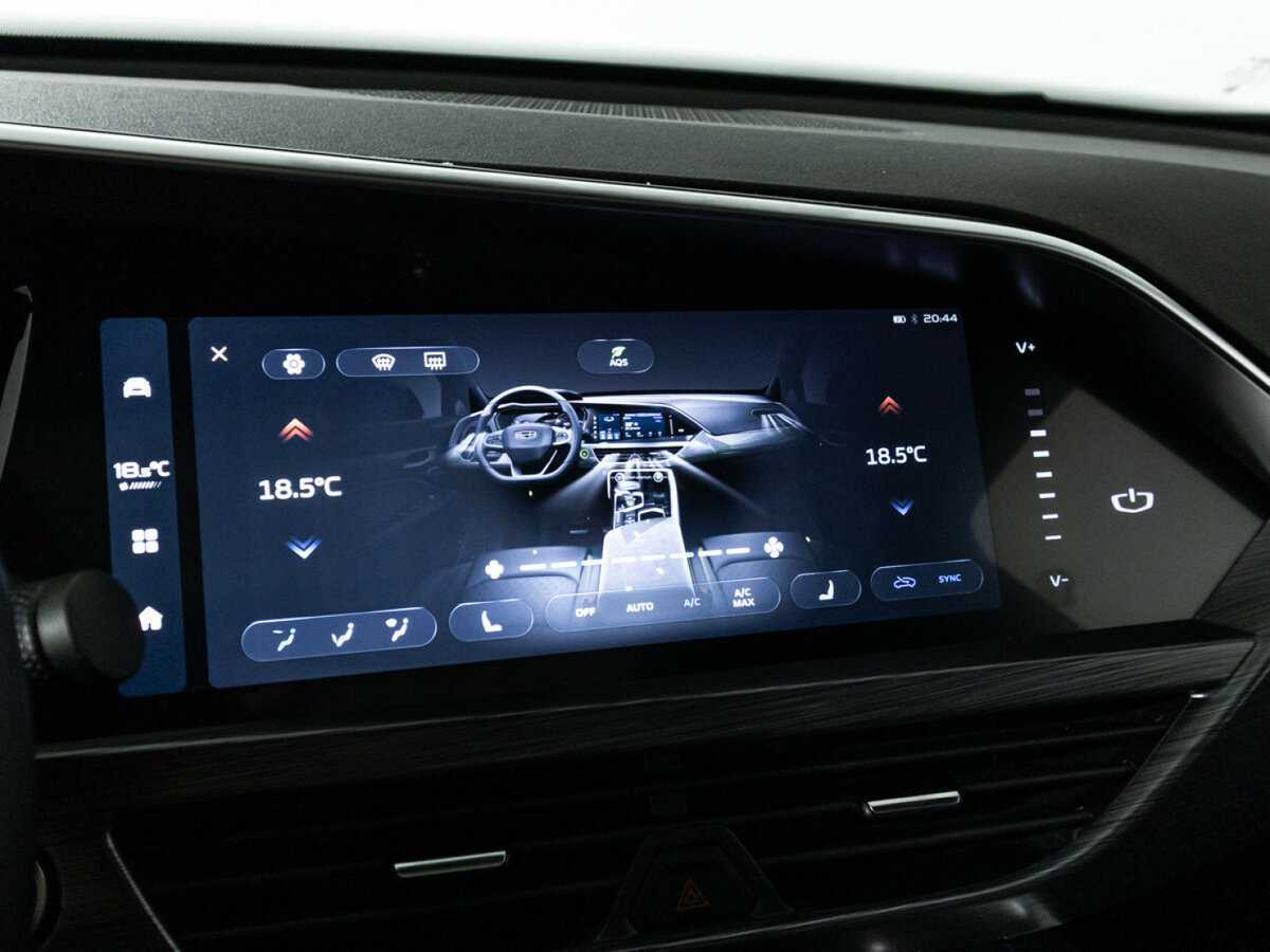 Geely Tugella, 2023 Фото №24