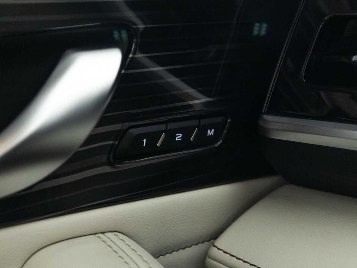 Geely Monjaro, 2023 Фото №20