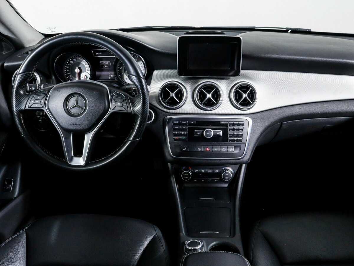 Mercedes-Benz CLA 200, 2014 Фото №9