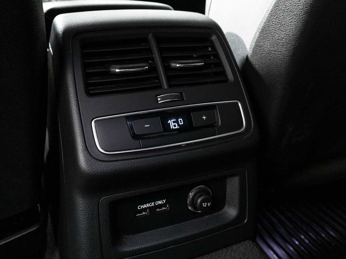 Audi A4 35 TFSI, 2021 Фото №20