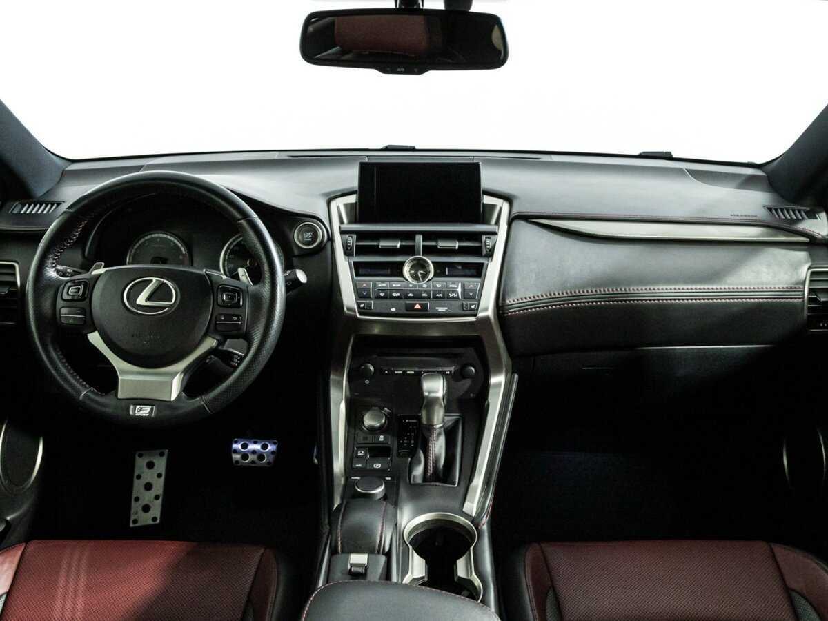Lexus NX 200t, 2015 Фото №13