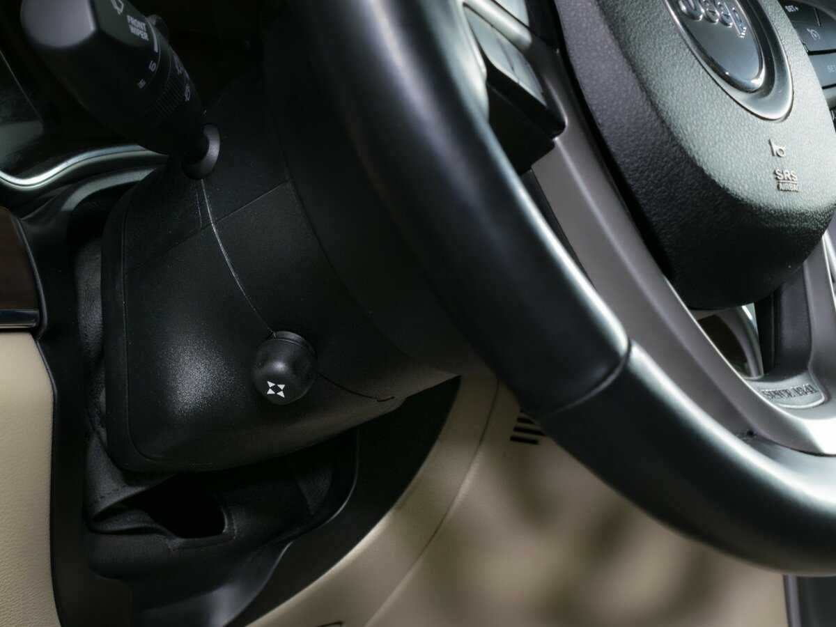 Jeep Grand Cherokee, 2018 Фото №17