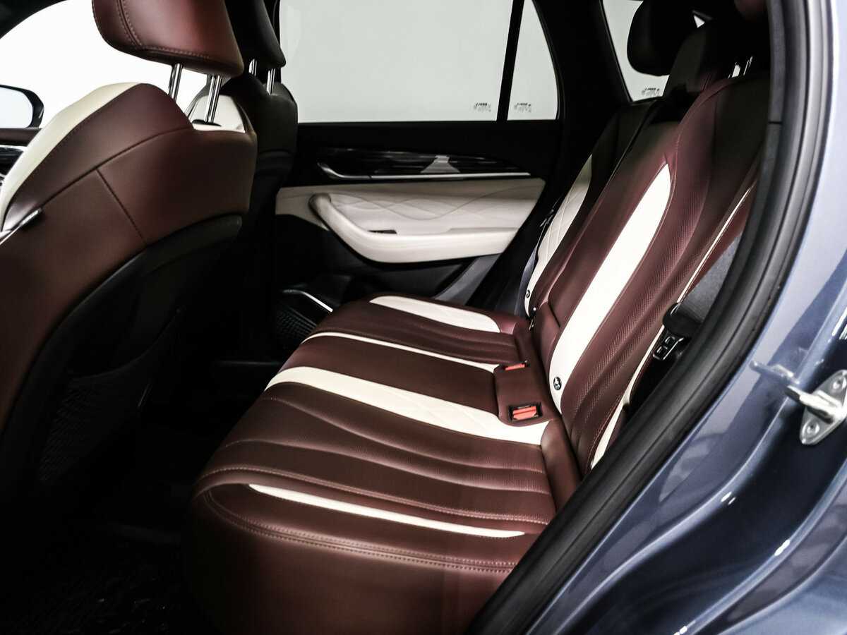 Geely Monjaro, 2023 Фото №14