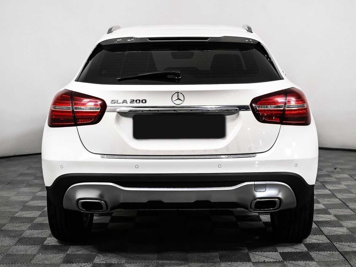 Mercedes-Benz GLA 200, 2018 - 53 539 км. | Фото №6
