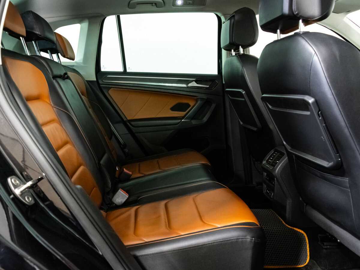 Volkswagen Tiguan, 2018 Фото №20