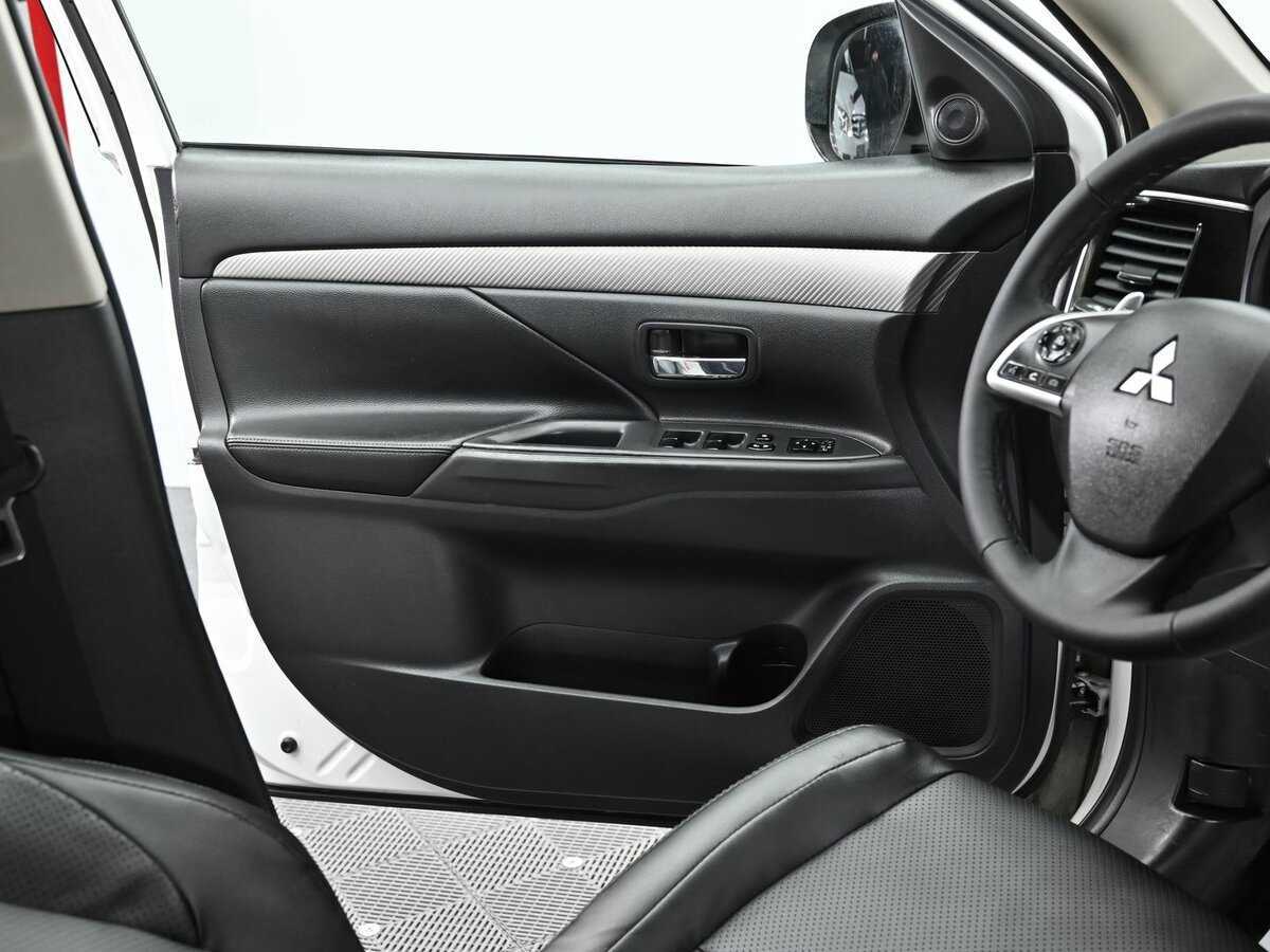 Mitsubishi Outlander, 2012 Фото №6