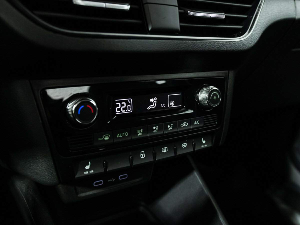Skoda Rapid, 2022 Фото №17