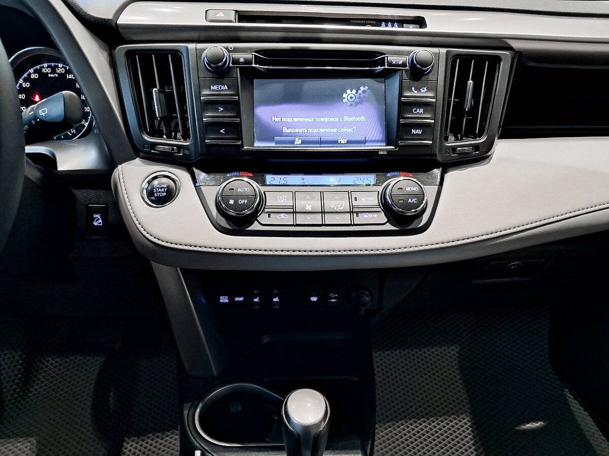 Toyota RAV4, 2016 Фото №15