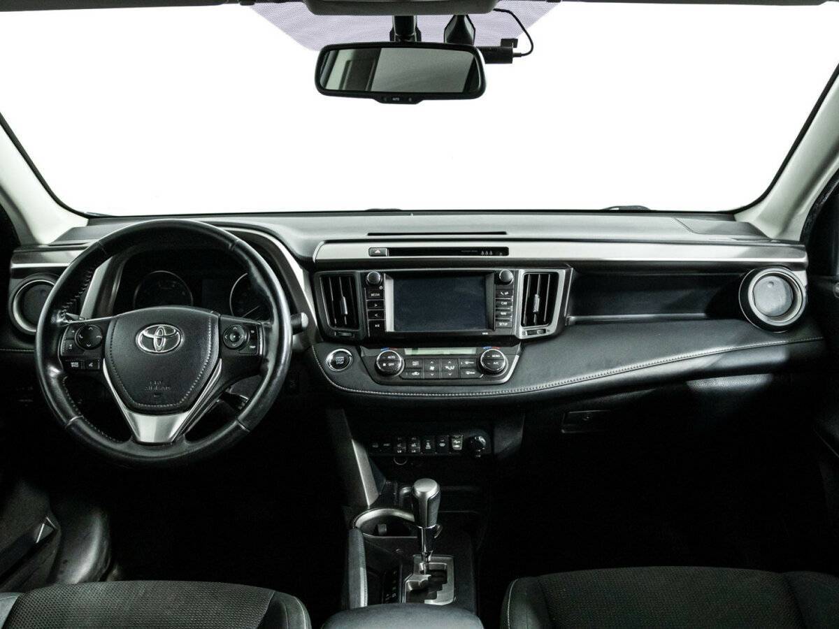 Toyota RAV4, 2018 Фото №13