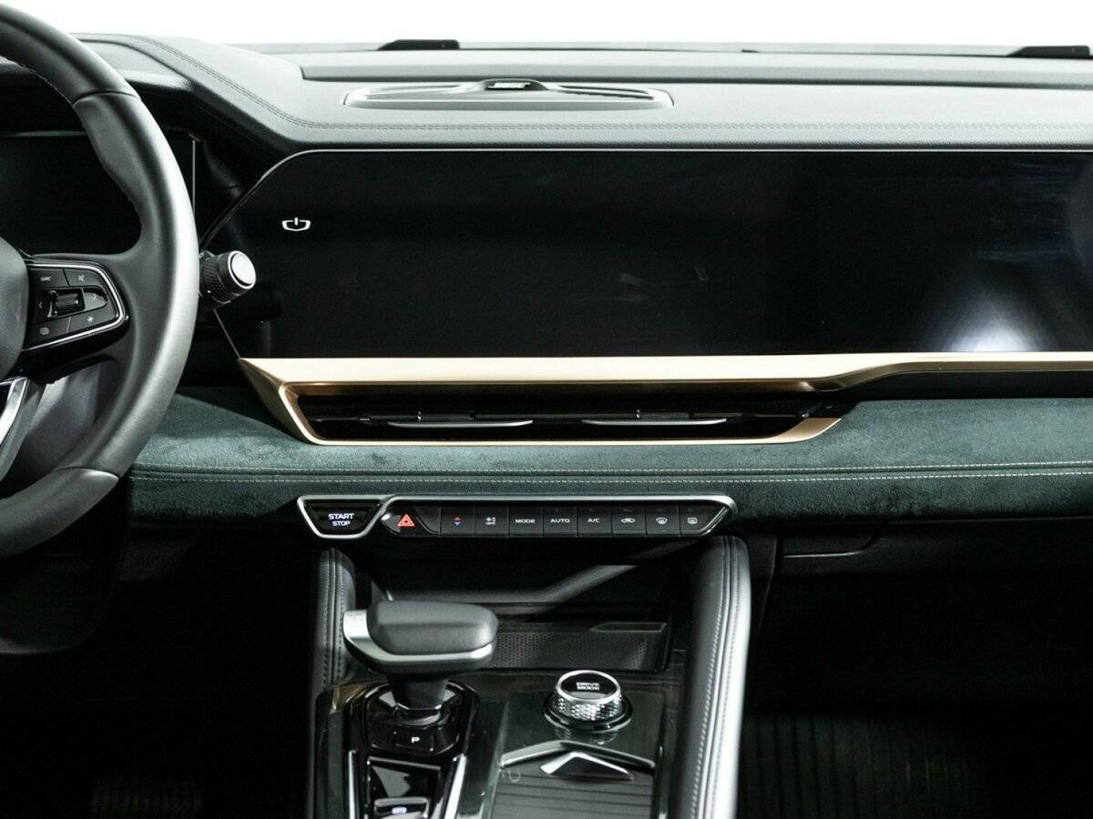 Geely Monjaro, 2023 Фото №14