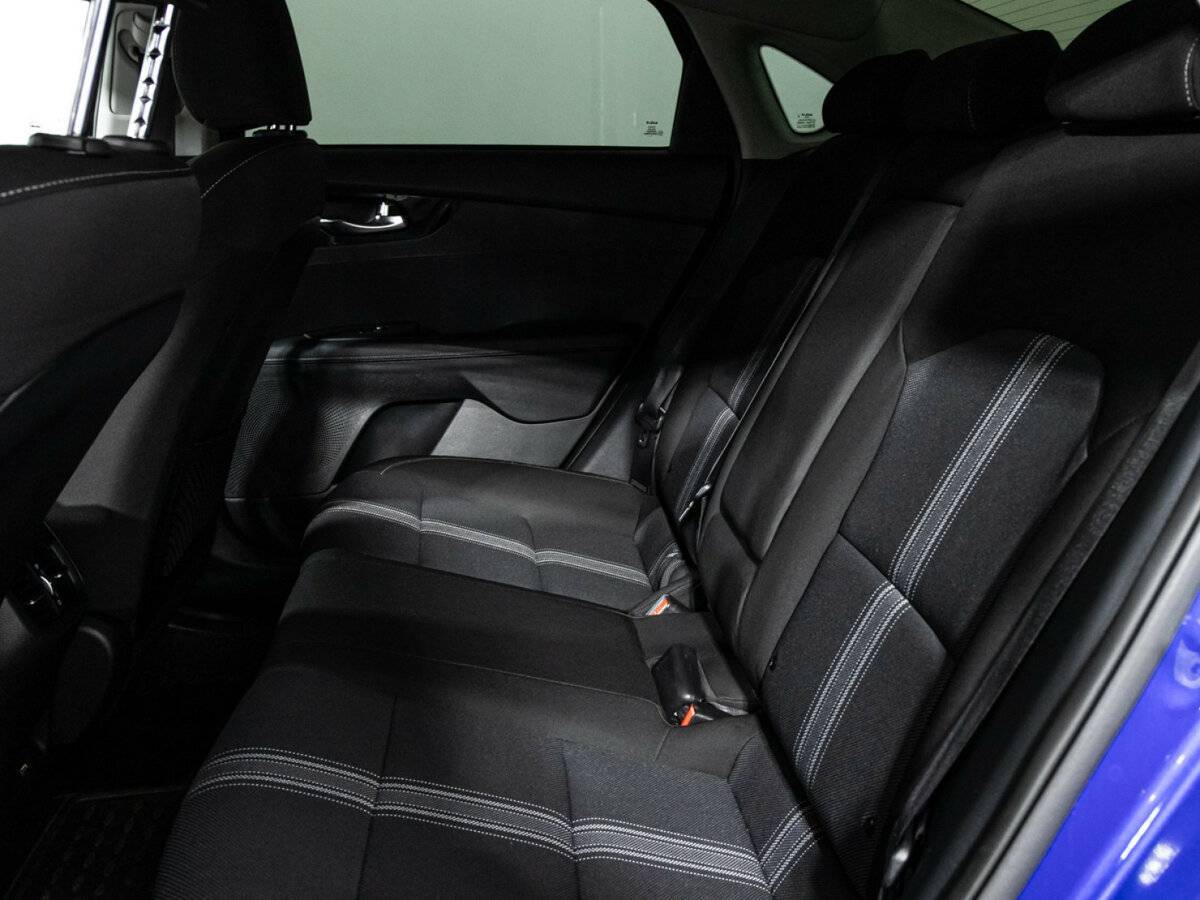 Kia Cerato, 2021 Фото №10