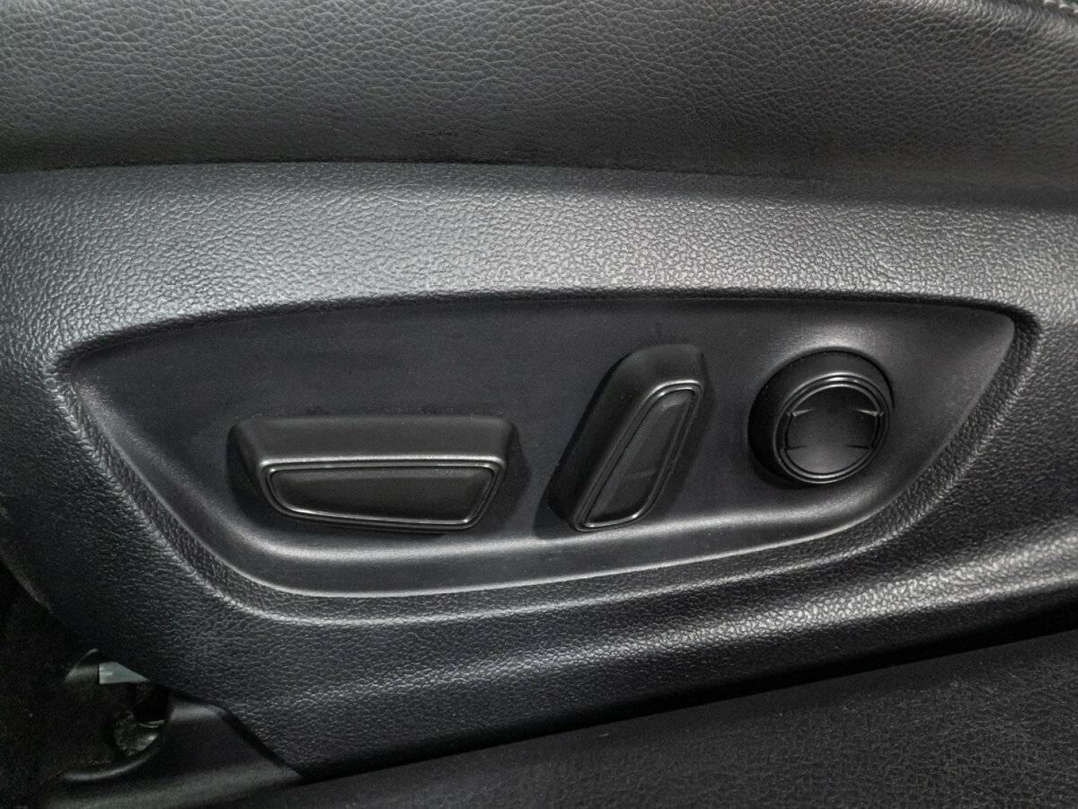 Toyota Camry, 2021 Фото №19