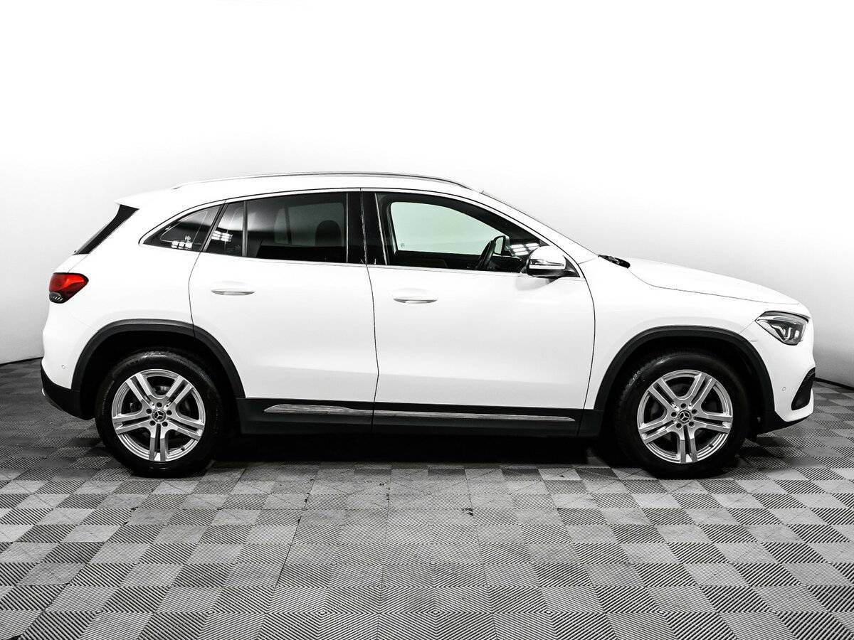 Mercedes-Benz GLA 200, 2020 - 74 331 км. | Фото №4