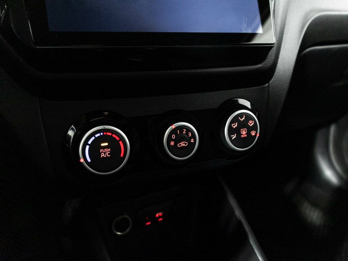 Kia Rio, 2015 Фото №15