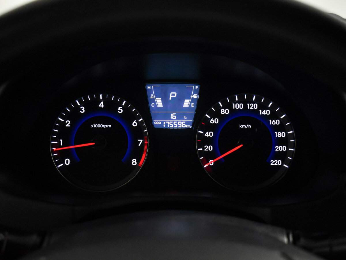 Hyundai Solaris, 2012 Фото №16