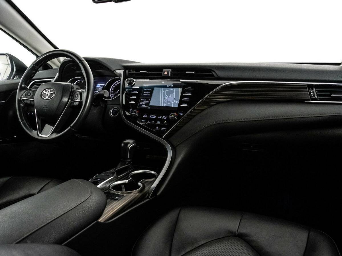 Toyota Camry, 2018 Фото №10