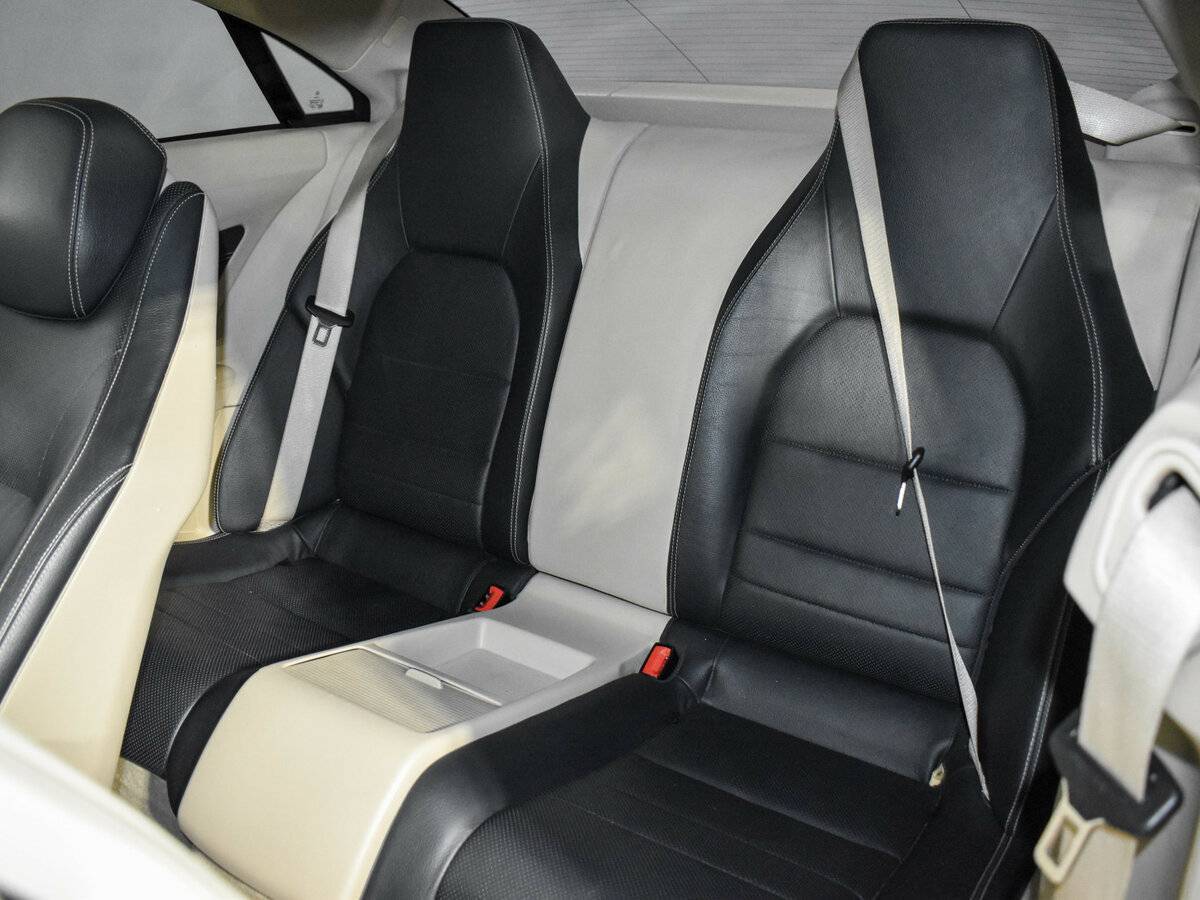 Mercedes-Benz E-Класс 250, 2015 Фото №13