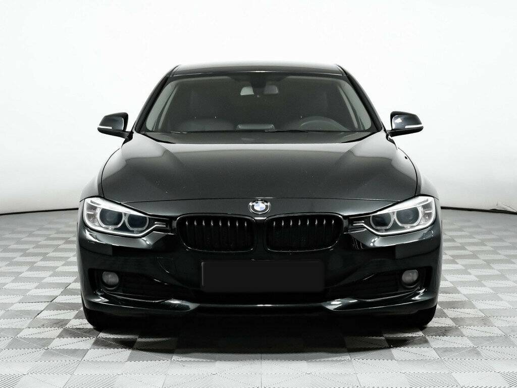 BMW 3 серии 316i, 2015 Фото №1