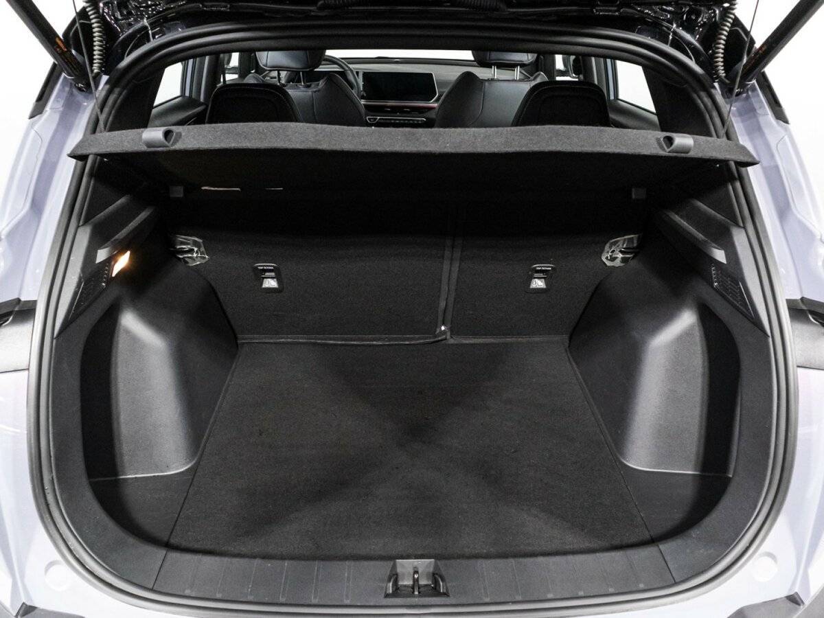 Geely Coolray, 2023 Фото №15