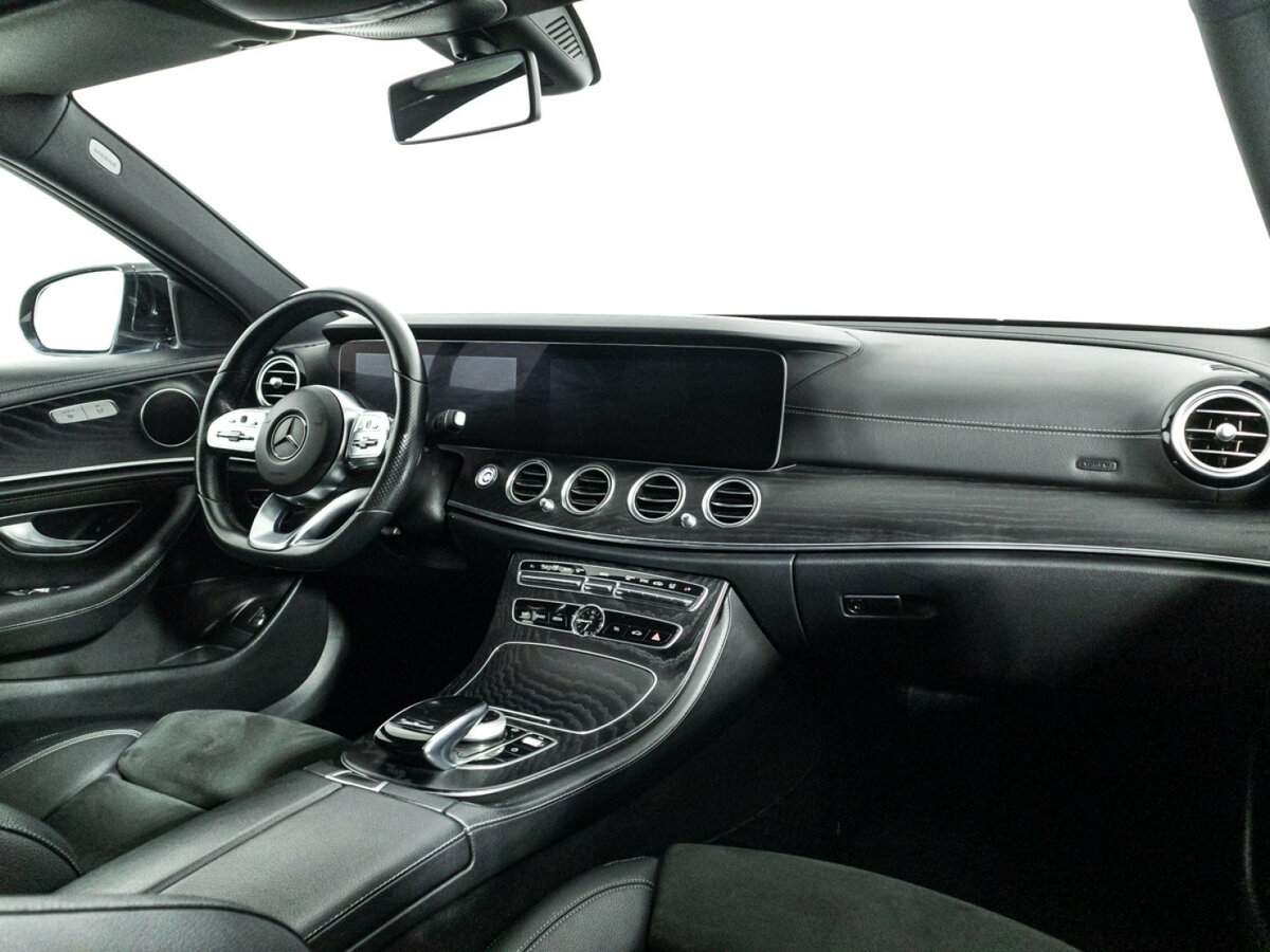 Mercedes-Benz E-Класс 200, 2020 Фото №9